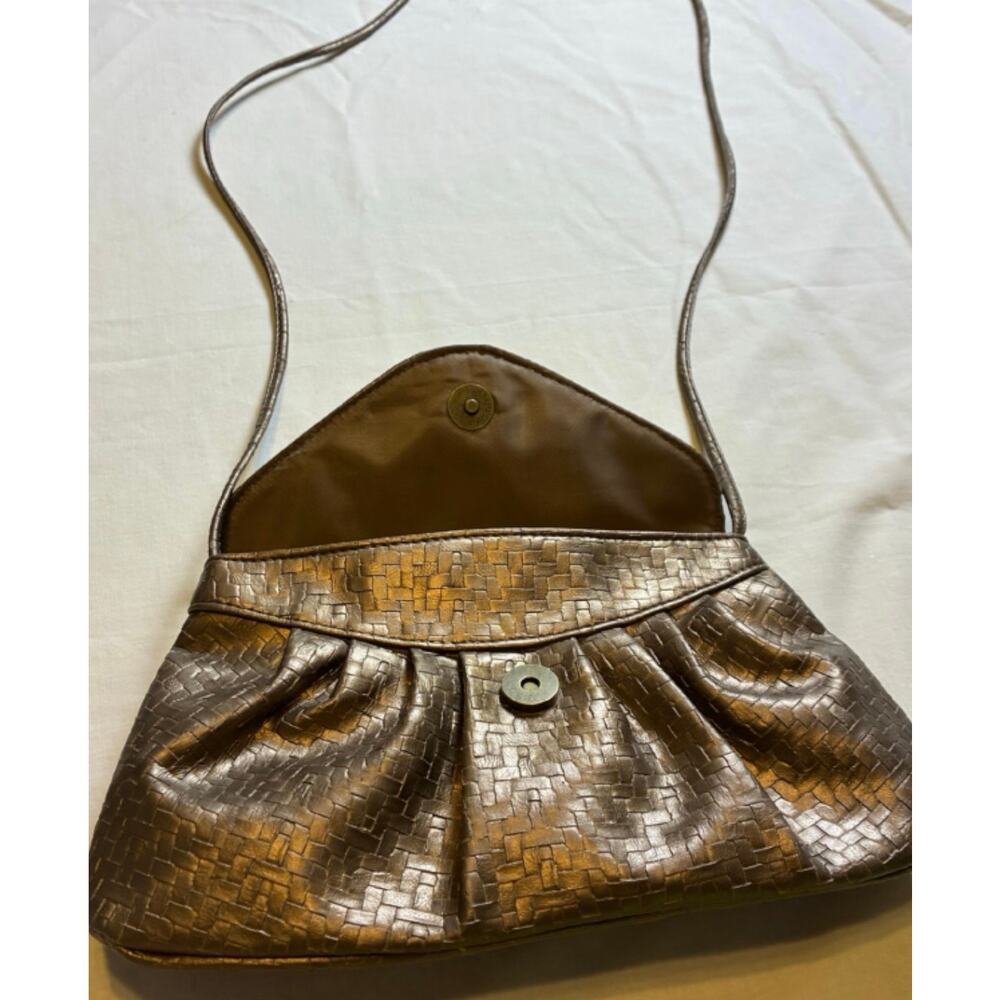 Neiman Marcus Woven Leather Clutch Brown Bronze Shoulder Bag Pleated Flap
